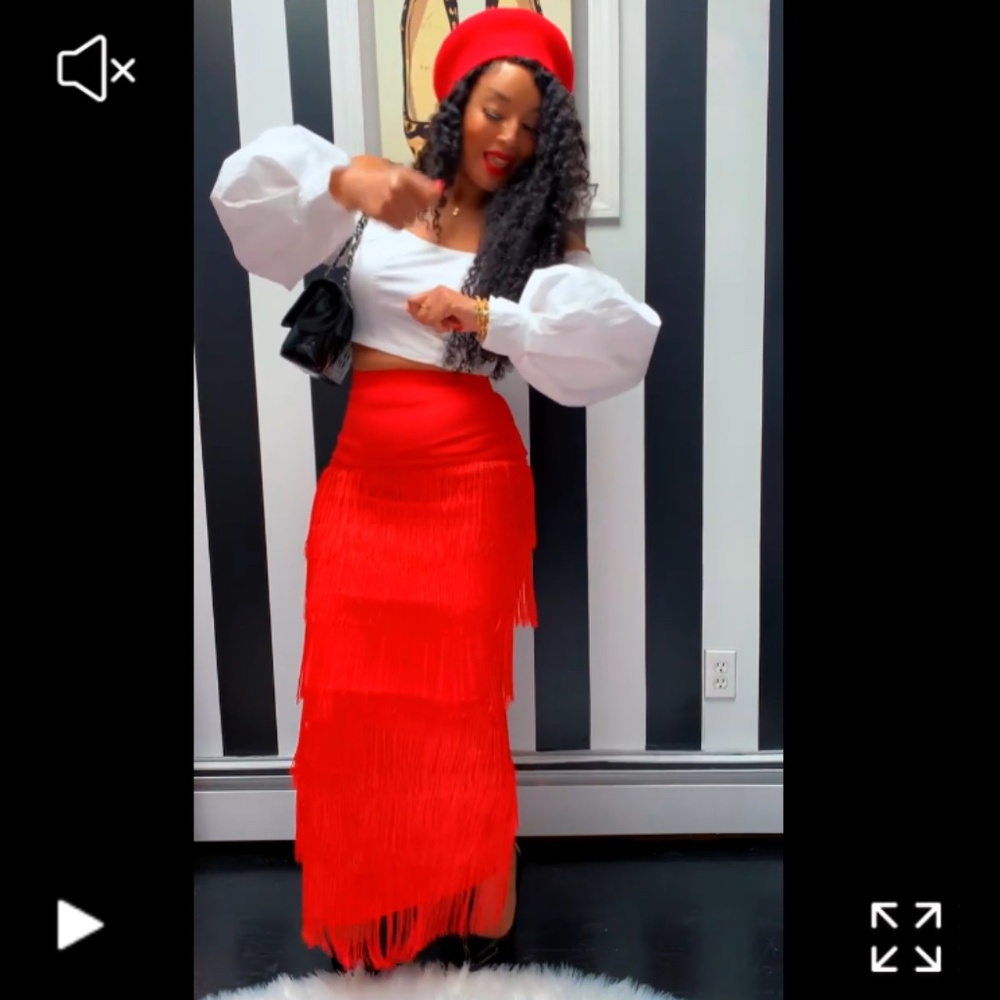 Señorita Skirt(NWT)